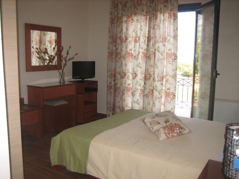 Korallis Villas Livathos  Εξωτερικό φωτογραφία