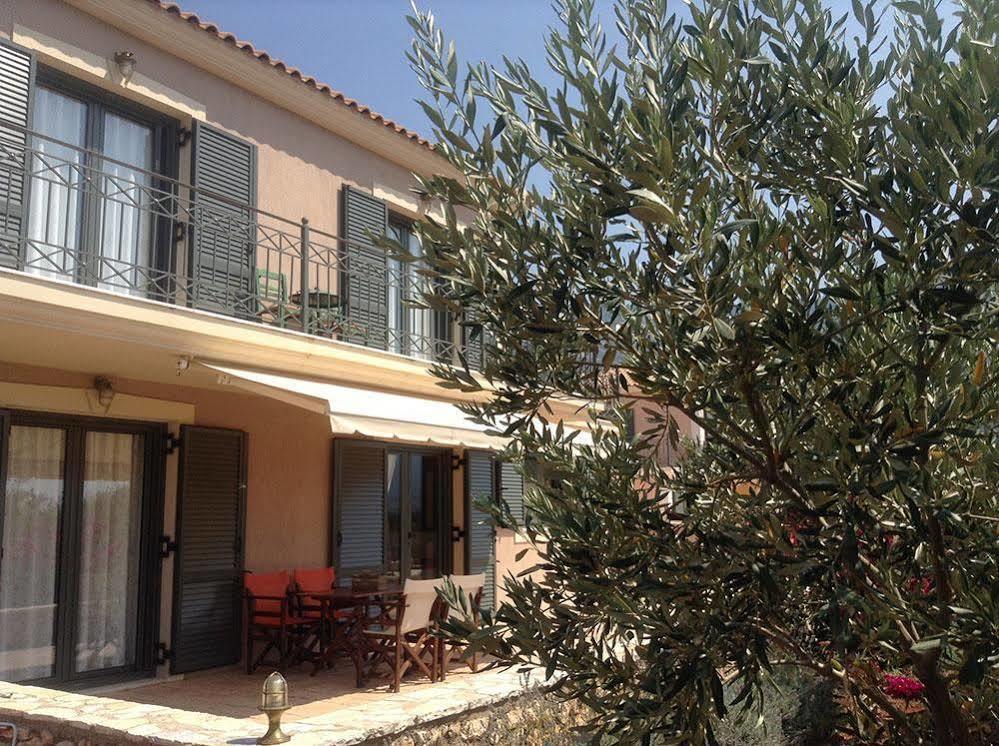 Korallis Villas Livathos  Εξωτερικό φωτογραφία